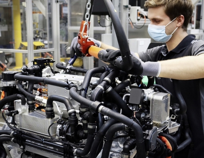 دایملر موتور الکتریکی خودرو می‌سازد