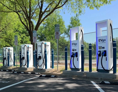 آمریکا نیم میلیون ایستگاه شارژ خودرو برقی تولید می کند