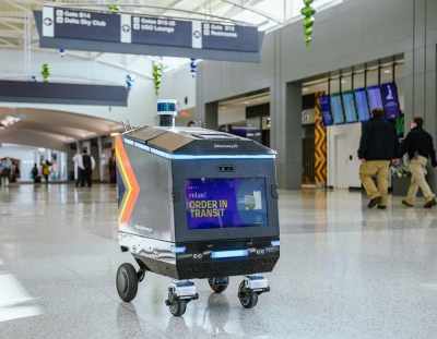 خدمت‌رسانی ربات‌های تحویل خودران در فرودگاه‎ آمریکا