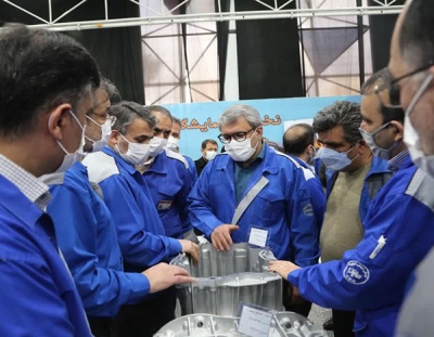 آغاز به کار نخستین نمایشگاه خودکفایی قطعات خودروهای تجاری ایران خودرو