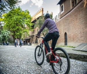 فروش دوچرخه برقی از خودرو در اروپا سبقت می گیرد