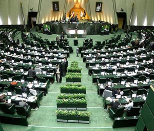 ورود مجلس به پرونده واردات خودرو با ارز دارو