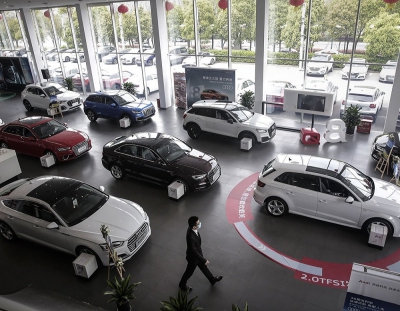 کاهش 18 درصدی فروش خودرو در چین