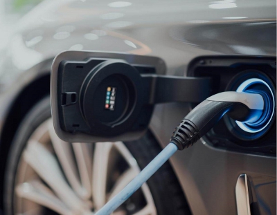 اروپا در تولید باتری خودروهای برقی خودکفا می شود