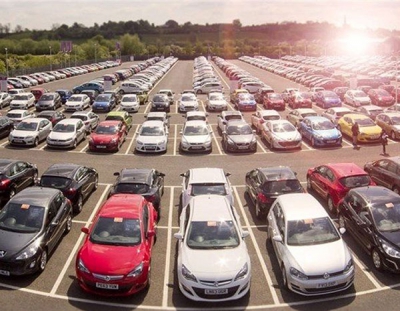 چشم بازار خودرو به «ینگه دنیا»