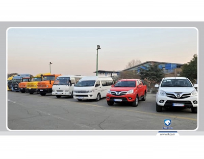 هدف گذاری برای تولید سالانه ۱۷ هزار دستگاه خودروی تجاری در ایران‌خودرو