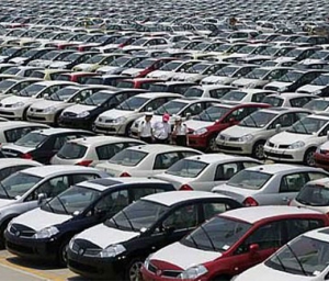 خودروهای بالای ۲۵۰۰ سی سی فقط با مجوزهای خاص وارد می شود