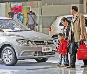 فروش خودرو در چین کاهش یافته است