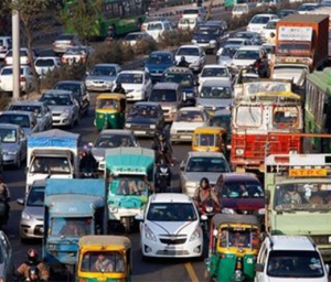 هند تمام خودروسازانش را برقی می کند!